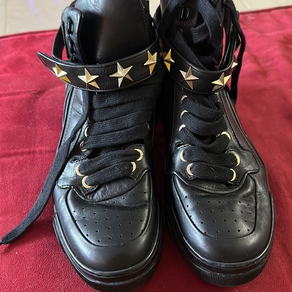 Givenchy Other - Givenchy black top sneakers